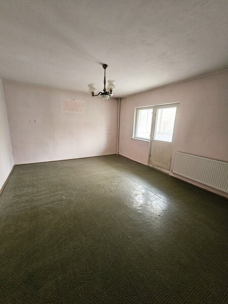 13 Septembrie, 2 camere, etaj 1, 64 mp, centrala proprie, comision 0