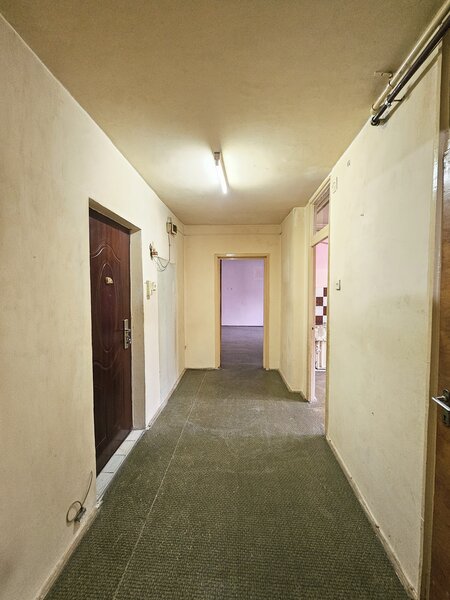 13 Septembrie, 2 camere, etaj 1, 64 mp, centrala proprie, comision 0